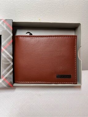 New CHAMPS Men's Leather Card Wallet - Chestnut Brown